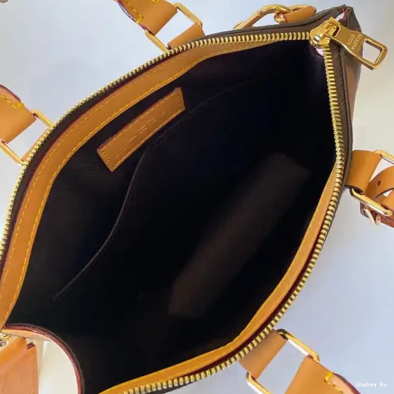 SAC VUITTON PLAT CROSS LOUIS 0706